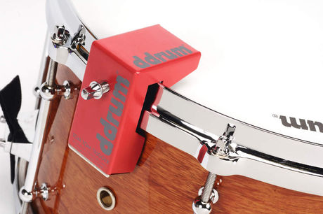 http://mos.musicradar.com/images/Rhythm/Issue%20142/RHY142.gear_ddrum.trigger_prev-460-80.jpg