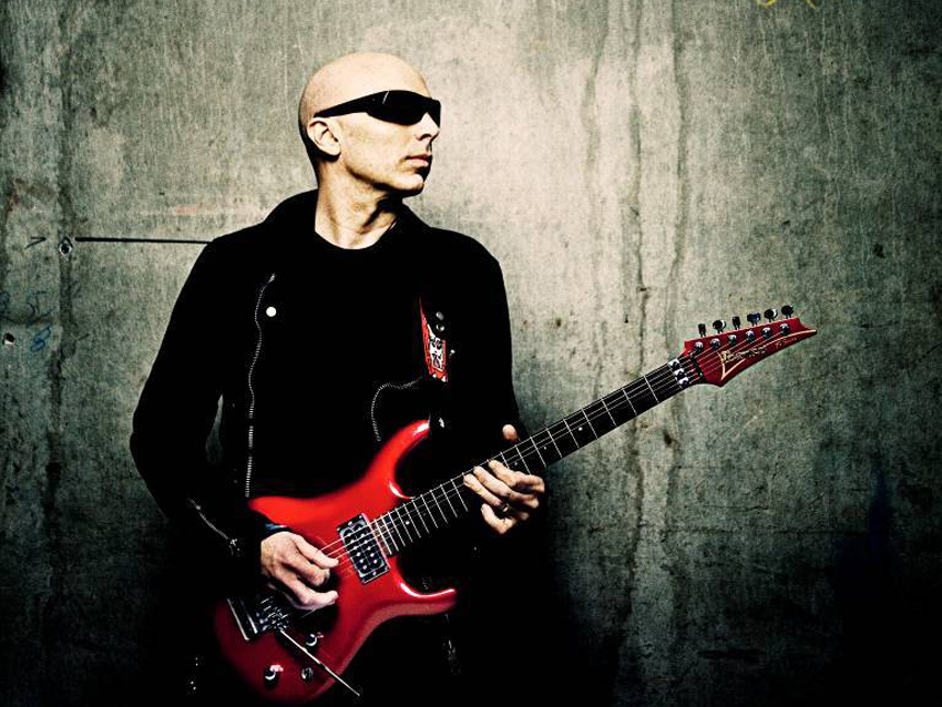 Találkozás Joe Satrianival