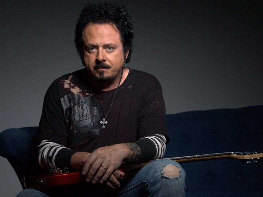 steve-lukather-850-100.jpg